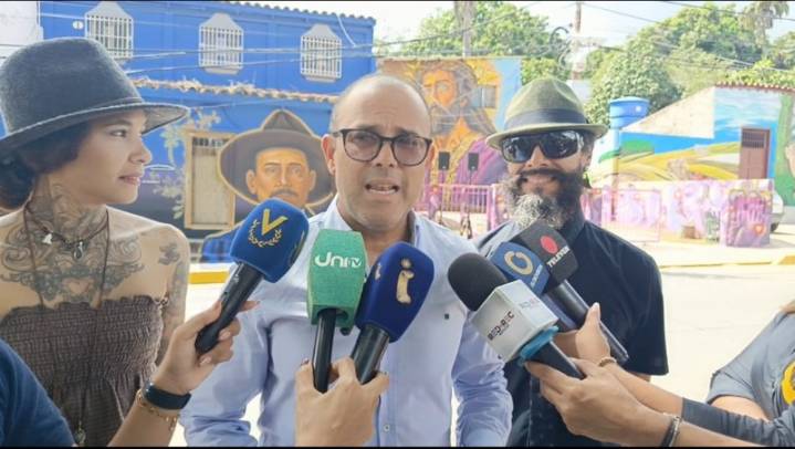 La Asunción estrena mural en honor al Médico de los Pobres