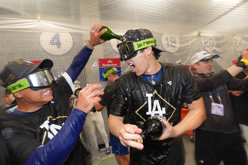 Dodgers avanzan a Serie de Campeonato tras vencer a Filis con error costoso de Kerkering en la 11ª