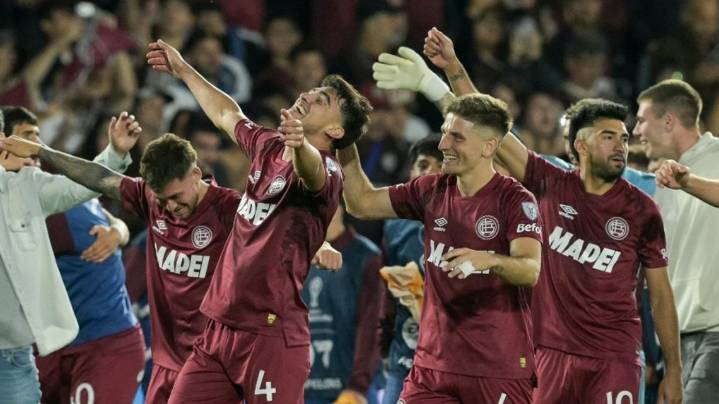 Lanús escribió otra página en su historia internacional clasificando a la final de la Sudamericana 2025