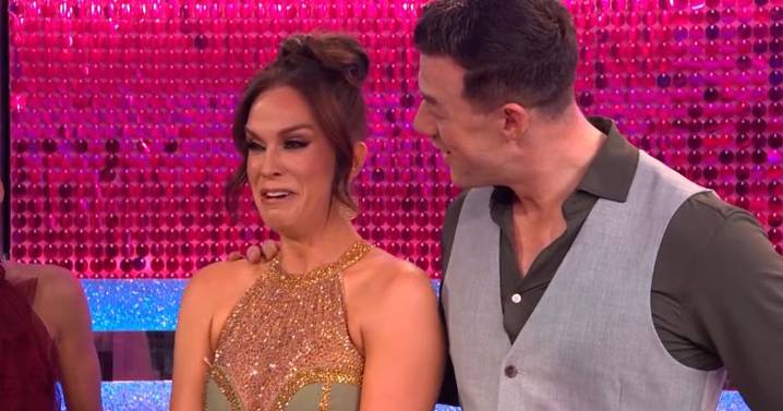Strictly's Vicky Pattison breaks down over 'past she's not proud of' on live show