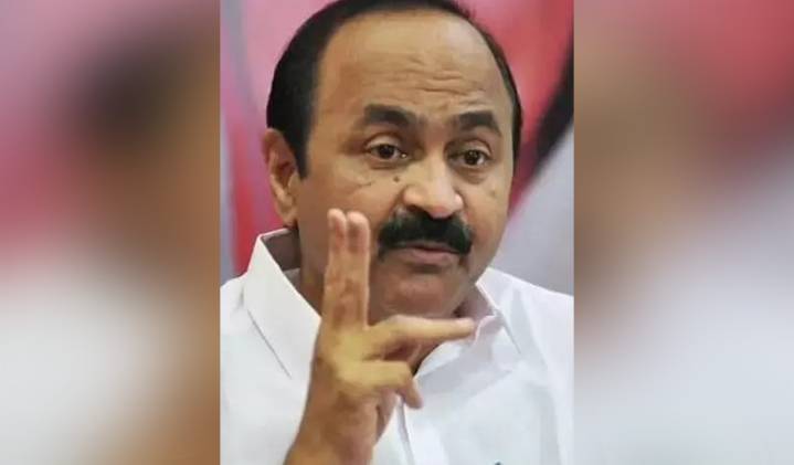 Ruckus in Kerala Assembly over Sabarimala gold case, LoP Satheesan blames Left MLAs