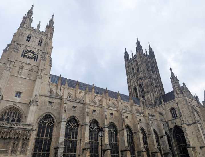 Britain to Name New Archbishop; First Woman Possible