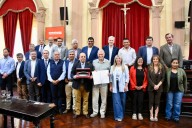 El Senado reconoció la trayectoria del geólogo Ricardo Alonso