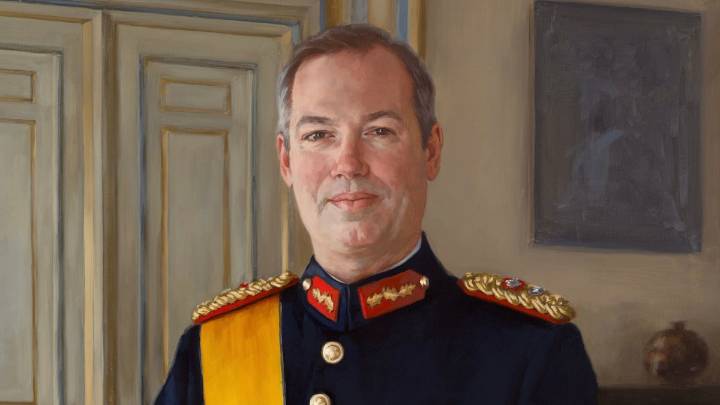 Luxembourg's future Grand Duke Guillaume and Grand Duchess Stephanie pictured in powerful portraits ahead of royal abdication