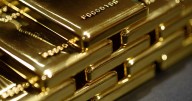 Gold Prices Hold Five-Day Rally On Fed Cut Bets, US Shutdown Concerns