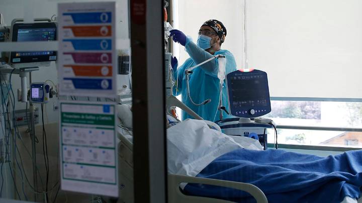 "Quiebre ético y financiero": Proveedores denuncian deuda de US$ 87 millones de hospitales