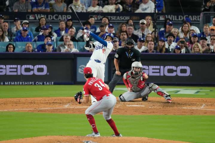 How to watch MLB free live stream today: Cincinnati Reds vs. Los Angeles Dodgers NL Wild Card Game 2