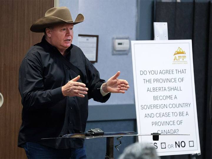 Calgary-area separatist lawyer reprimanded for second time in four months