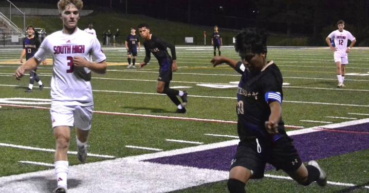 Amsterdam boys' soccer tops South Glens Falls in Section 2 opener