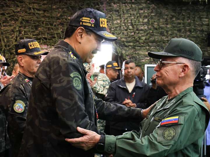 Ascensos de de militares retirados del 4F: mensaje interno frente a tensiones con EEUU