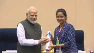 West Goalpara-ni Bandita Devi Rabha, New Delhi-o PM-ni jakchi mande ra·pilskaaniko man·a