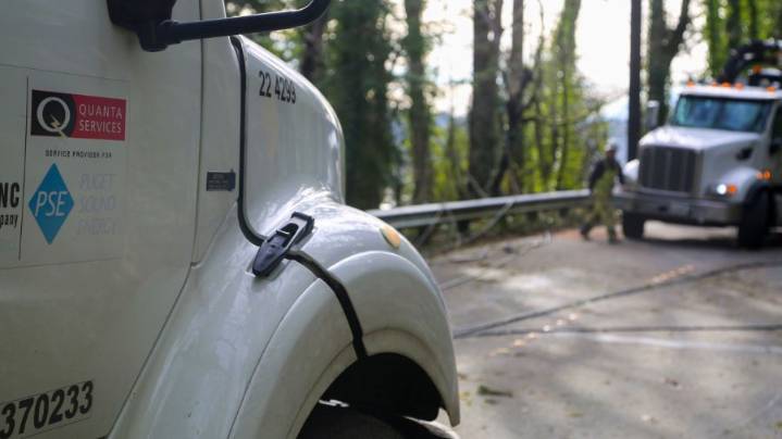 1,300 without power in Issaquah Wednesday morning