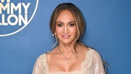 Jennifer Lopez opens up about dramatic wardrobe malfunction: 'The thing just falls apart'