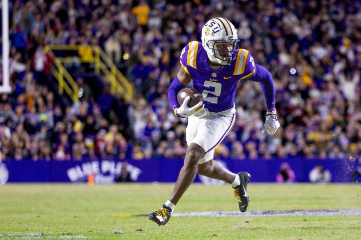 Deadspin | Police maintain Kyren Lacy caused fatal car crash