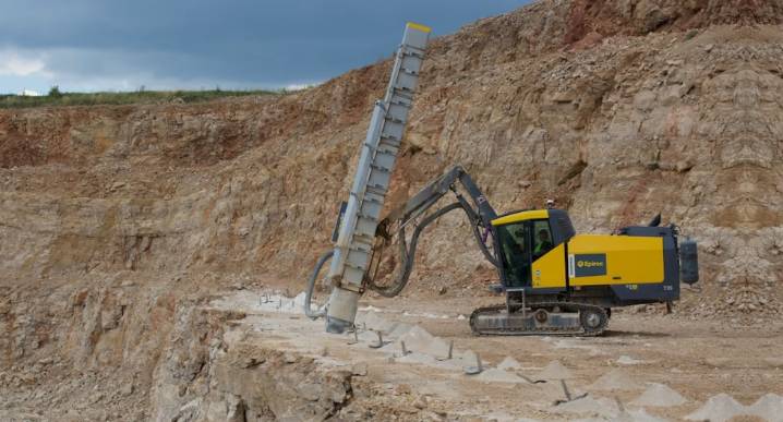 Minería en Huancavelica: Endeavour Silver descubre mineralización de alta ley en Kolpa