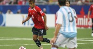 Arturo Vidal y Sergio Agüero recuerdan el polémico cruce entre la Roja y Argentina en el Mundial Sub 20 de Canadá