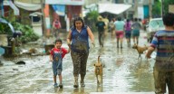 Aumenta cifra de muertos a 47 personas y 38 desaparecidos por intensas lluvias en México