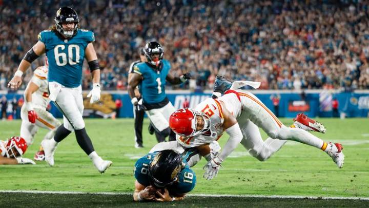 ‘I just panicked’: Jaguars QB Trevor Lawrence’s ‘goofy’ touchdown condemns Chiefs to another painful loss