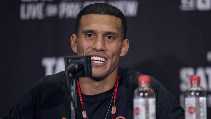 David Benavídez espera poder concretar una pelea con Beterbiev en 2026