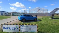 De Buenos Aires a Bahía Blanca: La odisea de viajar en un auto eléctrico con un «respiro» en Olavarría