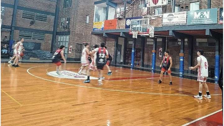 Santa Rosa venció a CUST B en el inicio de la fecha 18 del Oficial A2