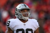 Former All-Pro running back dies in Oakland police custody