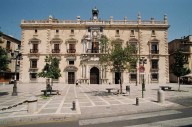 El TSJA reduce de cinco a cuatro años la pena de prisión a un hombre por agresión sexual a una menor en Cádiz