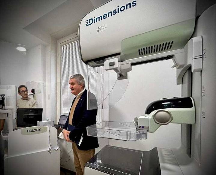 El SAS no detecta casos de pacientes en Almería afectadas por las mamografías no concluyentes