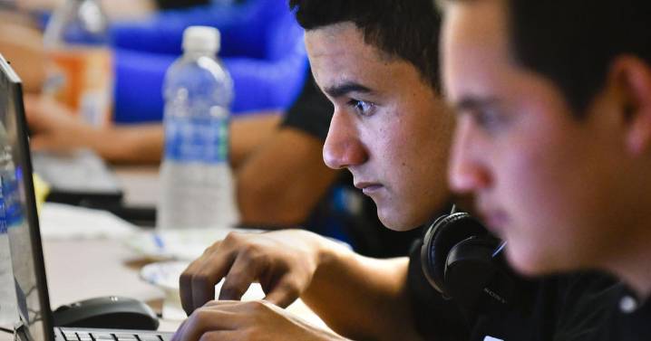 Parents engage in discussion about AI’s role in Santa Barbara County schools