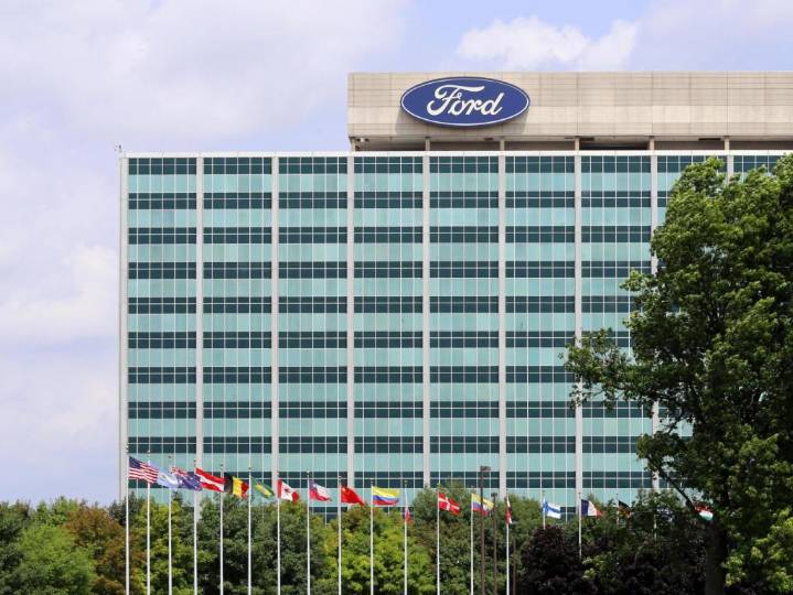 Ford joins GM in dropping scheme to extend EV credit