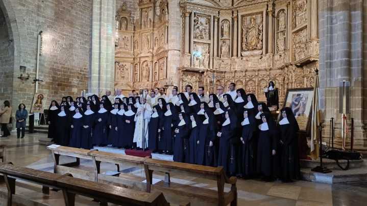 Barbastro en honor del Centenario de Hermanitas de los Ancianos Desamparados: "Lo vuestro es un escándalo de bondad!"