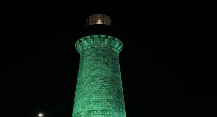 Mississippi landmarks to light up teal for Alzheimer’s awareness on Nov. 3