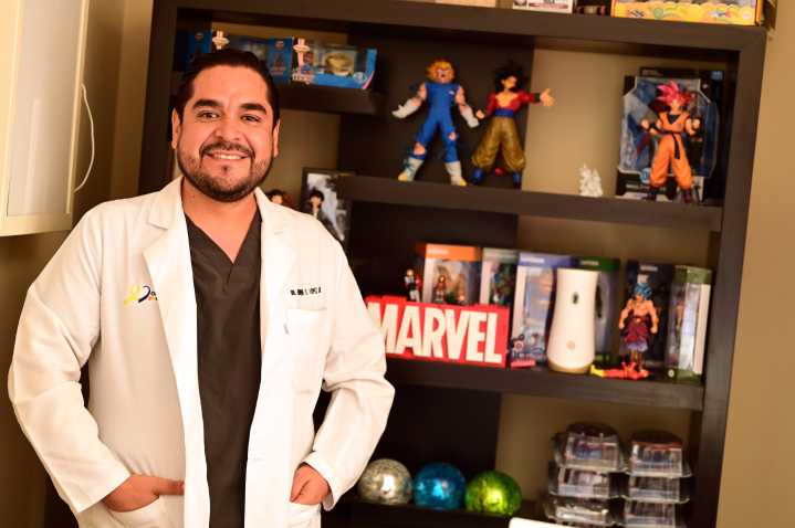 'Yo nací para ser médico, amo mi profesión: oncólogo pediatra Enrique Eduardo López