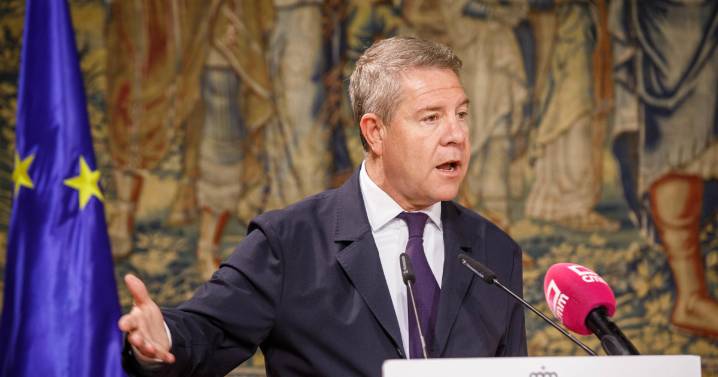 Page reclama cinco pactos nacionales frente a un país «desvertebrado por el populismo»