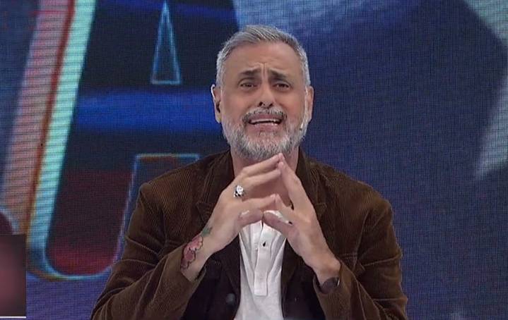 «Están desesperados»: Jorge Rial confirmó la crisis de Javier Milei y su equipo