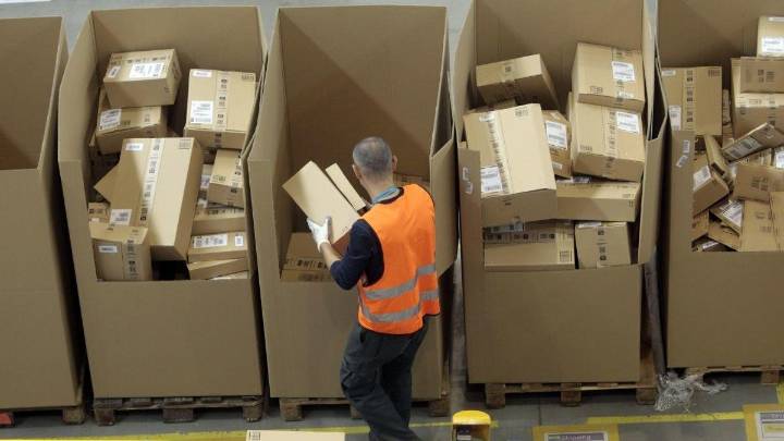 Amazon plantea un ERE para despedir 1.200 trabajadores en España