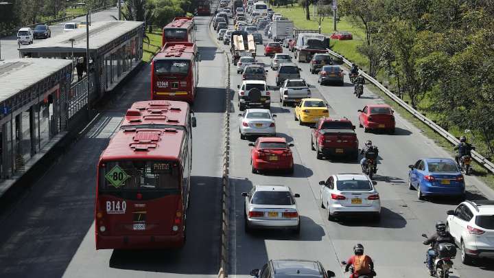 Horarios, rotación y restricciones: pico y placa en Bogotá este jueves 30 de octubre
