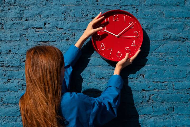 Fecha exacta. Cambia la hora en Los Ángeles: cuándo hay que ajustar los relojes en 2025