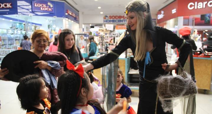 Día de la Canción Criolla y Halloween: peruanos gastarían entre S/ 60 y S/ 300