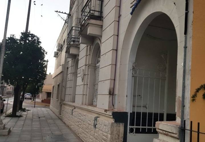 Denuncia por una menor golpeada por otra en la calle
