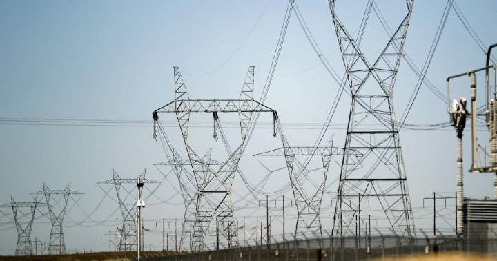 The West’s power grid could be stitched together — if red and blue states buy in