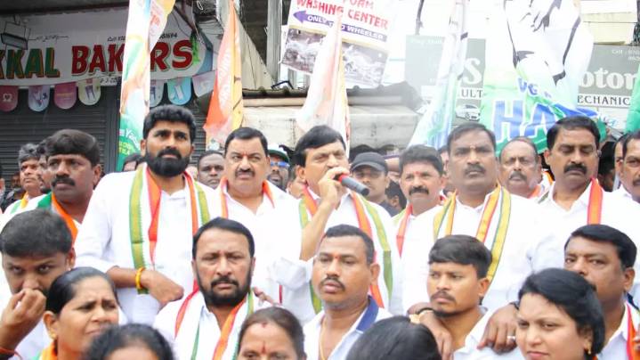 Mass Defections from BRS to Congress in Jubilee Hills