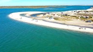 Lo llaman el Caribe Argentino y atrae con sus aguas turquesas