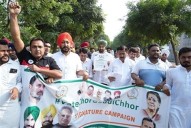 PCC intensifies signature campaign against ‘vote chori’