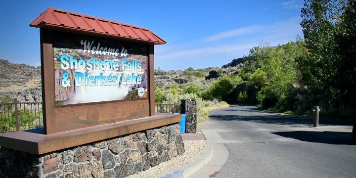 Emergency closure of Shoshone Falls