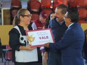 Invertir en educación es parte de la estrategia de seguridad: Azucena Cisneros