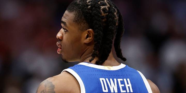 Otega Oweh Selected as SEC Preseason Player of the Year