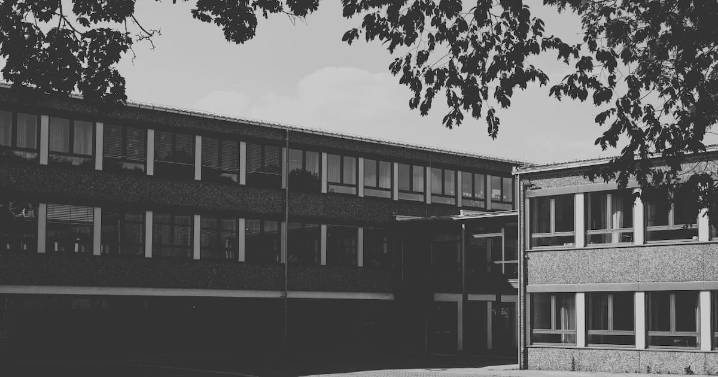 Una estudiante pierde un ojo tras riña en secundaria de Piedras Negras; padres exigen justicia