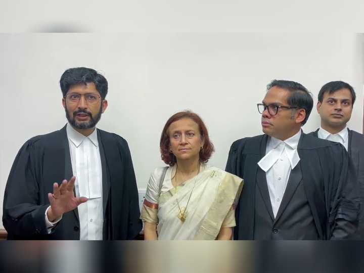 Gitanjali Angmo meets Sonam Wangchuk in Jodhpur jail