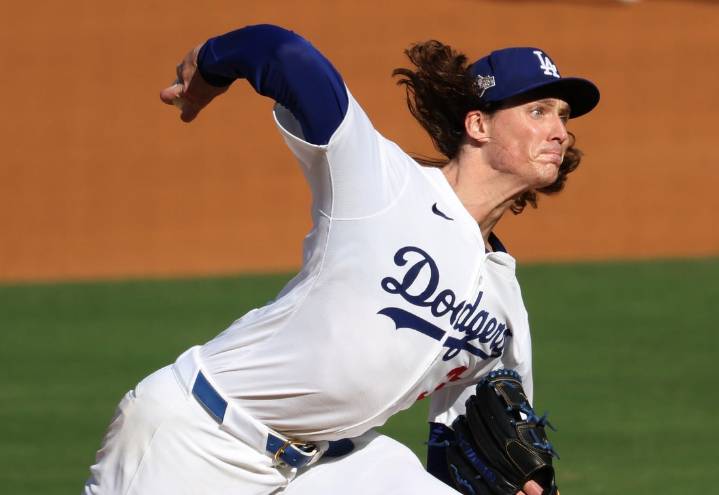 Deadspin | Phillies' 11th-inning error sends Dodgers into NLCS